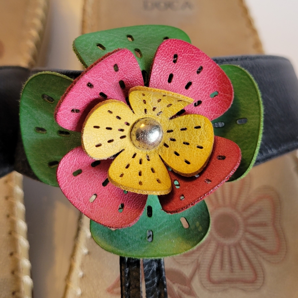 DOCA Leather Flower Thong Sandals with Flower 🌸 Toe Loop Size 9-9.5 Women's - Picture 8 of 8